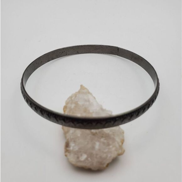 Vampires curse black bracelet bangle B1332 - Picture 1 of 3